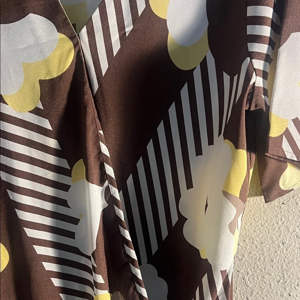 New York & Company Yellow and White Patterned Blouse